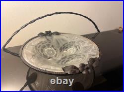 PIERRE D'AVESN Coupe en verre pressé et fer forgé ART-DECO