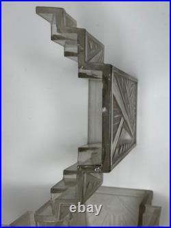 Paire Art Déco Skyscraper Verre Mural Feux IN The Manner Of Marius-ernest Sabino Paire Art Déco Skyscraper Verre Mural Feux IN The Manner Of Marius-ernest Sabino