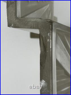 Paire Art Déco Skyscraper Verre Mural Feux IN The Manner Of Marius-ernest Sabino