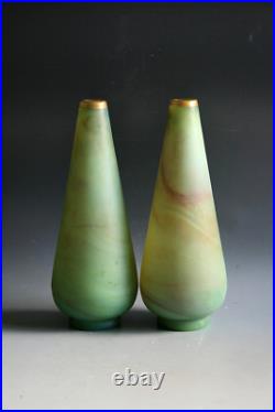 Paire De Vases Art Deco En Verre