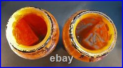 Paire De Vases orange rouge pointe de noir, col fleuri En Verre Pur Art Déco