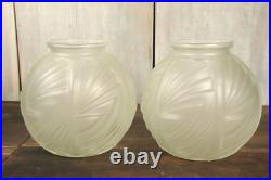 Paire de Vase Ancien en Verre Moulé Pressé Satiné Art Déco Géometrique c1930