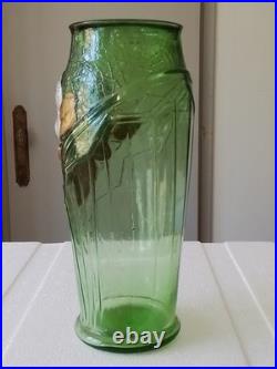 Paire de Vases art deco en verre couleur Verte hauteur 22 cm