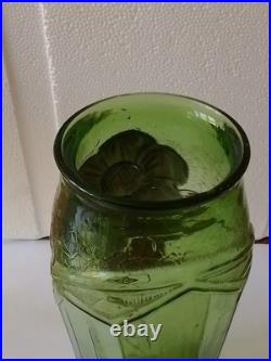 Paire de Vases art deco en verre couleur Verte hauteur 22 cm