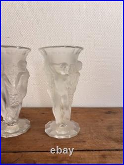 Paire de Vases verre moulé Nymphes Bacchantes Style Lalique Detel Art Deco