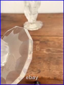 Paire de Vases verre moulé Nymphes Bacchantes Style Lalique Detel Art Deco