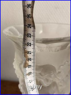 Paire de Vases verre moulé Nymphes Bacchantes Style Lalique Detel Art Deco