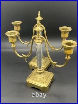 Paire de bougeoirs Art Déco à deux bras en laiton et verre facetté, 24 cm