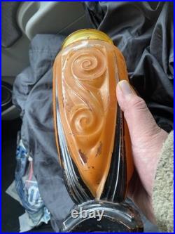 Paire de vases Art Deco En Verre moulé Pressé