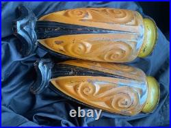 Paire de vases Art Deco En Verre moulé Pressé