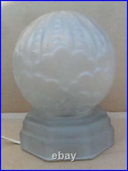 Pâte de verre Art Déco lampe veilleuse SONOVER, lustrerie signée bureau chevet