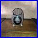 Petit Vase oeuf tripode Art Déco signé Kolek. Kralik