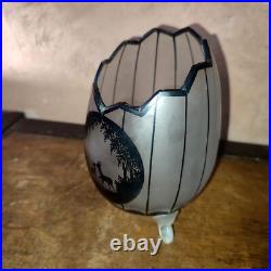 Petit Vase oeuf tripode Art Déco signé Kolek. Kralik