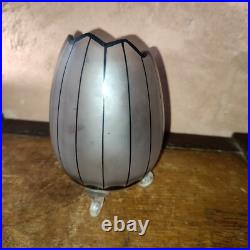 Petit Vase oeuf tripode Art Déco signé Kolek. Kralik