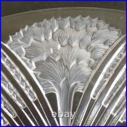 Plat coupe rene lalique france oeillets verre art deco no pierre d avesn Plat coupe rene lalique france oeillets verre art deco no pierre d avesn