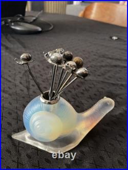 Porte Pique escargots Verre Opalescent Vintage Art deco