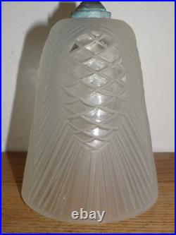 Rare Paire de Tulipes Verrerie d'Art Degué Décor de Pomme de Pin Art Déco 501