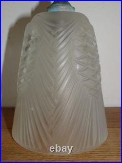 Rare Paire de Tulipes Verrerie d'Art Degué Décor de Pomme de Pin Art Déco 501