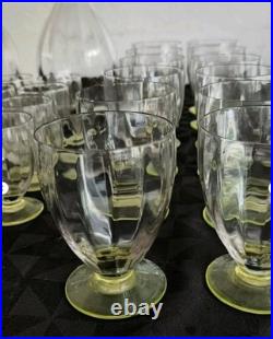 Rare Service de 32 Verres en Ouraline Art Deco, avec Une Carafe Et un Broc 1930's