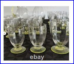 Rare Service de 32 Verres en Ouraline Art Deco, avec Une Carafe Et un Broc 1930's