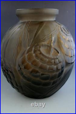 Rare Vase Ancien Art Deco Pierre D'avesn En Verre