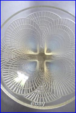 René Lalique (1860-1945) coupe Coquille verre moulé-pressé opalescent Art déco