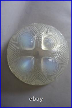René Lalique (1860-1945) coupe Coquille verre moulé-pressé opalescent Art déco