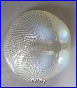 René Lalique (1860-1945) coupe Coquille verre moulé-pressé opalescent Art déco