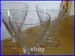 SAINT LOUIS 4 ANCIENS VERRES A VIN BLANC CRISTAL MODELE ASTRID ART DECO 9 cm