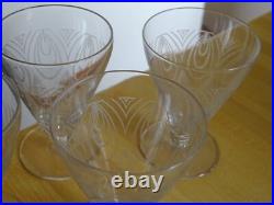 SAINT LOUIS 4 ANCIENS VERRES A VIN BLANC CRISTAL MODELE ASTRID ART DECO 9 cm