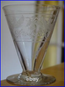 STYLE BACCARAT 6 ANCIENS VERRES LIQUEUR CRISTAL GRAVURE PHENIX ART DECO 5,8 cm