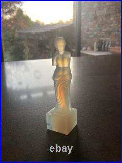 Sabino France Opalescent French Art-deco Statue Venus De Milo