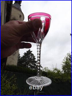 Saint Louis 8 verres à pied en cristal couleur rouge rubis Overlay Art Déco
