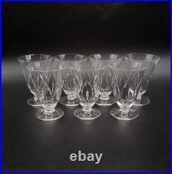 Série de sept verres à porto en cristal soufflé taillé signé Daum Nancy Art Déco