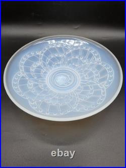 Service à glace en verre moulé opalescent de J. Landier modèle Arc Art Déco