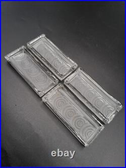 Service douze porte couteaux en verre moulé dépoli à décor géométrique Art Déco