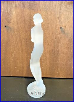 Statuette Art déco La Fille dans le Vent Ida Schwetz-Lehmann & Curt Schlevogt Statuette Art déco La Fille dans le Vent Ida Schwetz-Lehmann & Curt Schlevogt