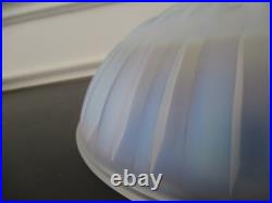 Superbe Coupe Art Deco Attribuee Hunebelle Modele Chrysantheme Verre Opalescent
