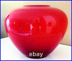 Superbe Vase Pansu, Art Deco, Verre Multicouches, Rouge Rubis Mouchete Et Blanc