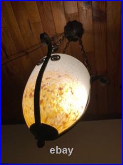 Suspension fer forgé obus verre marmoréen jaune rose blanc Art Déco no Muller