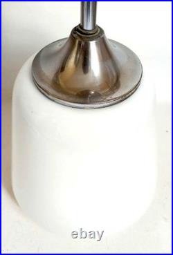 Suspension opaline Art Déco Hauteur 53 cm