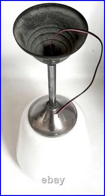 Suspension opaline Art Déco Hauteur 53 cm