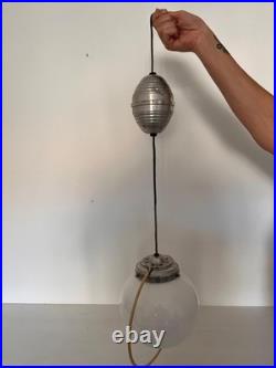 Suspension vintage Art Déco en Verre opalin, Aluminium, Hauteur réglable 1930 40