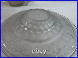 Trio art déco en verre moulé satiné assiette, coupe et vasque
