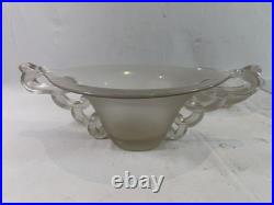 Trio art déco en verre moulé satiné assiette, coupe et vasque