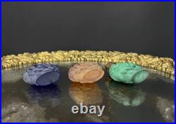 Trois flacons à parfum Art Déco en verre satiné