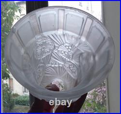 Tulipe / Abat jour Art Déco verre pressé Hettier & Vincent Era Muller Degué