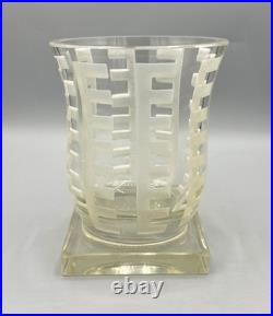 Vase Art Deco En Verre Grave Au Jet De Sable Signe Jean Luce Vers 1930 Era Daum