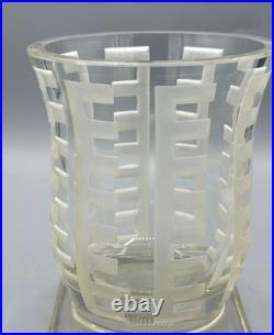 Vase Art Deco En Verre Grave Au Jet De Sable Signe Jean Luce Vers 1930 Era Daum