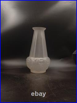 Vase Art Déco Espaivet Verre Moulé Pressé Blanc Satiné France 1920 1930